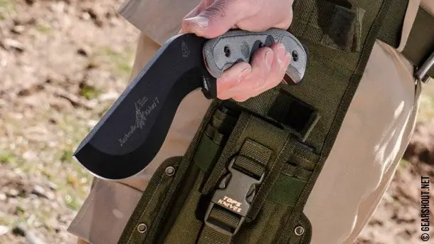 Bushcrafter Kukuri 7 - оригинальный нож для выживания и бушкрафта TOPS-Bushcrafter-Kukuri-7-photo-3