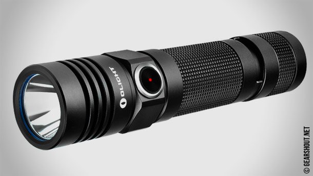 S30R Baton - новый светодиодный карманный фонарь от бренда Olight Olight-S30R-Baton-photo-2