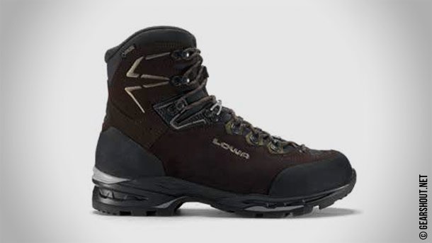 LOWA анонсировала на 2015 год новые ботинки для охоты LOWA-Hunting-Boots-2015-photo-2