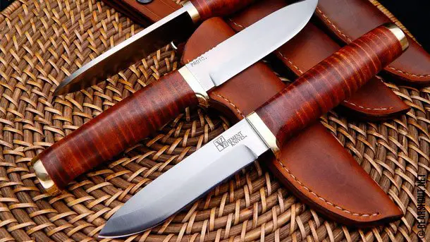 Vehement-Knives-Leather-Bushcrafter-photo-1