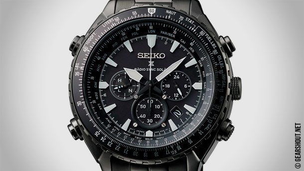 Seiko-Prospex-Radio-Sync-Solar-World-Time-Chronograph-2016-photo-2