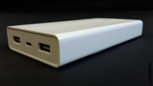 Xiaomi-Mi-Power-Bank-20000-mAh-Review-2016-photo-4