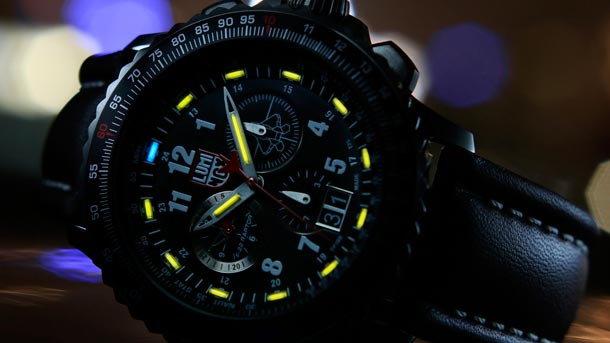 Luminox-F-22-Raptor-9240-2016-photo-1