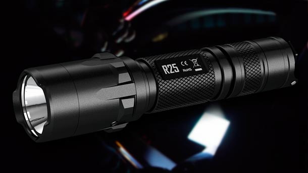 Nitecore-R25-Flashlight-2016-photo-1