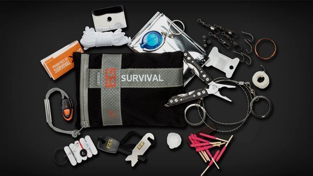 Gerber-Bear-Grylls-Ultimate-Kit-2011-photo-1