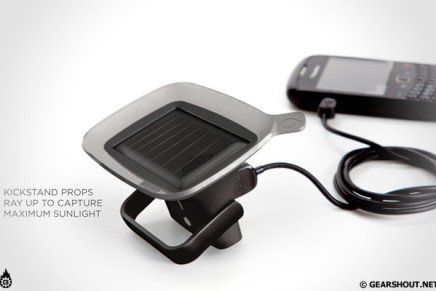 Ray-Solar-Charger-3-436x291