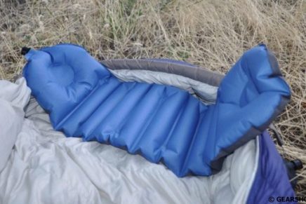 Легкая кемпинговая подушка Klymit Cush Klymit-Cush-1-436x291