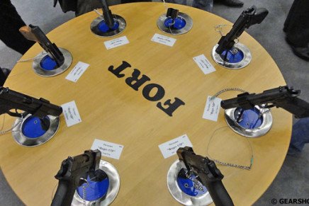 Фотоотчет  oruzhie-i-bezopasnost-2012-photo-3-436x291