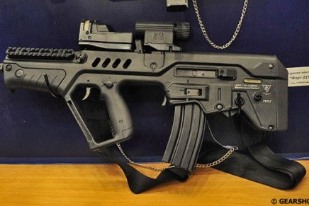 Фотоотчет  oruzhie-i-bezopasnost-2012-photo-6-436x291