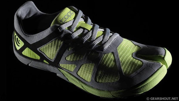 Topo Athletic - легкие кроссовки для естественного бега Topo-Athletic-photo-1