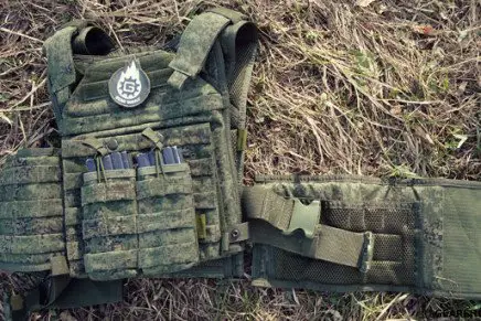 Обзор жилета Plate Carrier FOPC и пояса MOLLE PUBS от P1G-Tac P1G-TacPlate-Carrier-FOPC-MOLLE-PUBS-photo-13-436x291