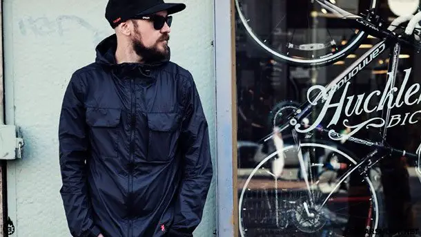 De Haro Windbreaker - легкая куртка от Chrome Industries Chrome-Industries-De-Haro-Windbreaker-photo-1