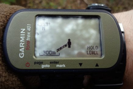 Обзор GPS-навигатора Garmin Foretrex 401 Garmin-Foretrex-401-photo-8-436x291