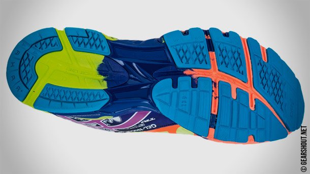 Asics-Gel-Noosa-Tri-9-photo-4