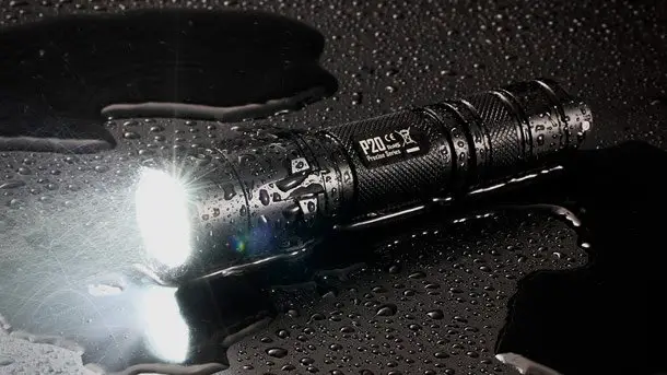Новый мощный светодиодный фонарь Nitecore P20 Nitecore-P20-photo-1