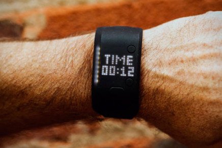 miCoach Fit Smart – новая ступень спортивных гаджетов Adidas