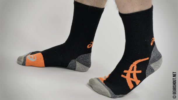 Asics-Winter-Running-Socks-photo-1