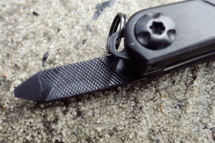 Gerber-Dime-Micro-Tool-photo-5-436x291