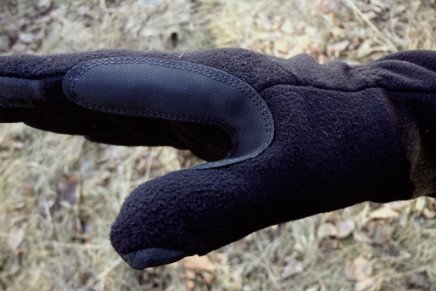 Обзор флисовых перчаток HWI FTS100 Fleece Touchscreen Glove HWI-FTS100-Fleece-Touchscreen-Glove-photo-5-436x291