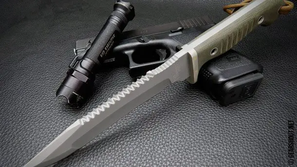 Vehement Knives представила новую версию боевого ножа Alpha Vehement-Knives-Alpha-photo-4