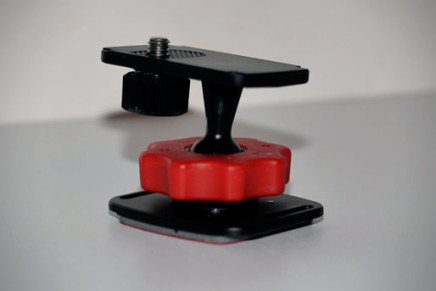 Обзор спортивной видеокамеры Ricoh WG-M1 Ricoh-WG-M1-photo-7-436x291