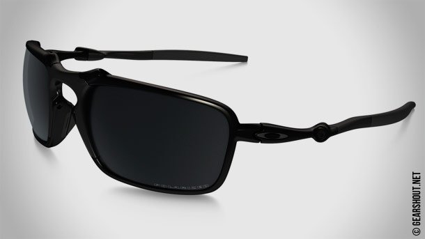 Oakley-Badman-Madman-photo-2