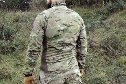 UF-PRO-Hunter-Sweater-photo-3-436x291