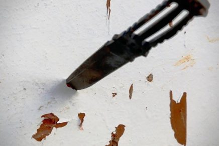 Bila-Zbroja-Knife-Smerk-photo-19-436x291