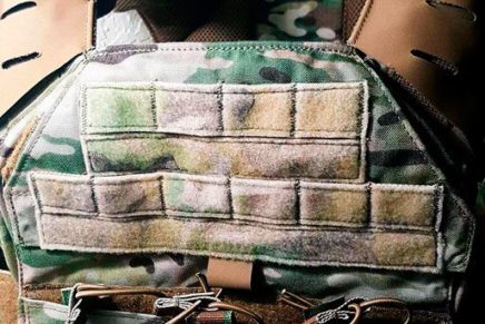 Shellback Tactical новую версию платформенного жилета Banshee Plate Carrier