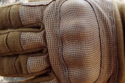 Знакомство с военно-тактическими перчатками P1G-Tac FFGK Gloves P1G-TAC-FFG-Gloves-Review-2016-photo-11-436x291