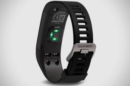 Garmin Vivosmart HR+ - наручный фитнес-трекер с интегрированным датчиком GPS Garmin-Vivosmart-HR-Plus-2016-photo-5-436x291