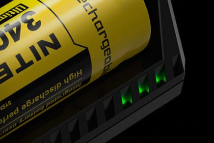Nitecore F1 FlexBank - зарядное устройство и внешний аккумулятор Nitecore-F1-FlexBank-2016-photo-3-436x291