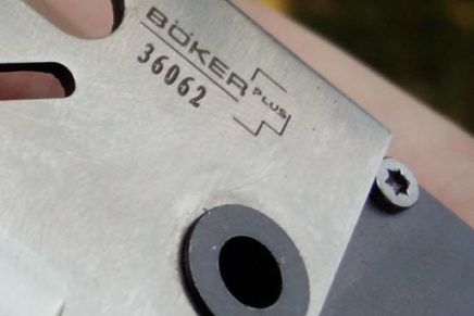 Ознакомительный обзор складного карманного ножа Böker Plus Credit Card Knife Boker-Plus-Credit-Card-Knife-Review-2016-photo-11-436x291
