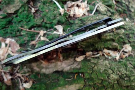 Ознакомительный обзор складного карманного ножа Böker Plus Credit Card Knife Boker-Plus-Credit-Card-Knife-Review-2016-photo-4-436x291