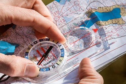 Suunto выпустила два новых компаса для спортивного ориетирования Suunto-AIM-30-NH-Compass-2016-photo-4-436x291