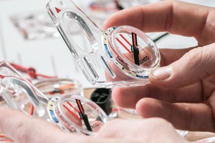 Suunto выпустила два новых компаса для спортивного ориетирования Suunto-AIM-30-NH-Compass-2016-photo-6-436x291