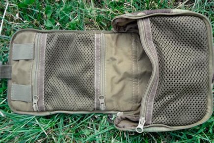 Первый взгляд на органайзер санитарно-гигиенических принадлежностей A.T.A.K.A. EDC-F ATAKA-EDC-F-Pouch-Review-2016-photo-10-436x291