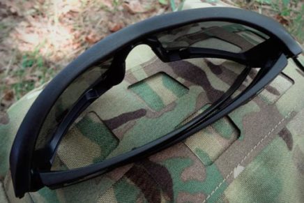 Первый взгляд на баллистические солнцезащитные очки ESS Rollbar ESS-Rollbar-Sunglasses-Review-2016-photo-13-436x291