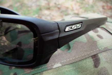 Первый взгляд на баллистические солнцезащитные очки ESS Rollbar ESS-Rollbar-Sunglasses-Review-2016-photo-8-436x291