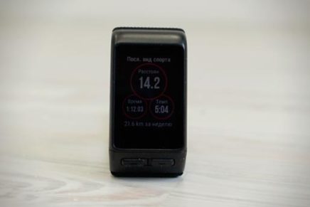 Детальный обзор мультиспортивных наручных часов Garmin Vivoactive HR Garmin-Vivoactive-HR-Review-2016-photo-4-436x291