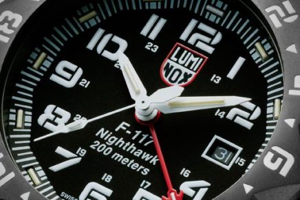 Luminox расширила авиационную коллекцию новой серией часов F-117 Nighthawk GMT 6420 Luminox-F-117-Nighthawk-GMT-6420-Watch-2016-photo-6-436x291