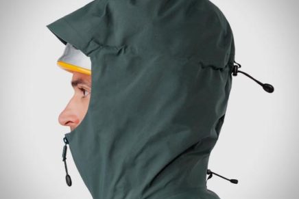 Arc’teryx расширила горную коллекцию новой хардшелл курткой Beta SV Jacket Arcteryx-Beta-SV-Jacket-2016-photo-6-436x291