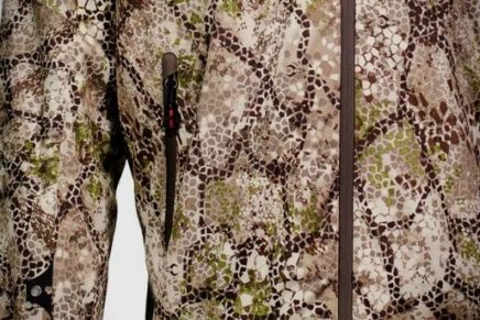 Badlands выпустила новый хардшелл комплект Exo Rain Gear Approach Badlands-Exo-Rain-Gear-2016-photo-6-436x291