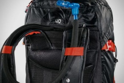 Ferrino-Dry-Hike-32-Backpack-2017-photo-5-436x291