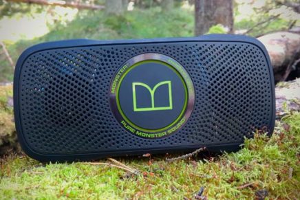 Детальный обзор защищенной аудиоколонки Monster SuperStar BackFloat Monster-SuperStar-BackFloat-Review-2016-photo-10-436x291