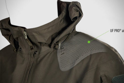 UF-PRO-Monsoon-Rain-Shirt-2016-photo-6-436x291