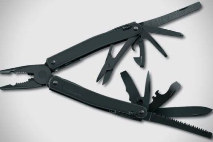 Victorinox-Swiss-Army-SwissTool-Black-2016-photo-4-436x291