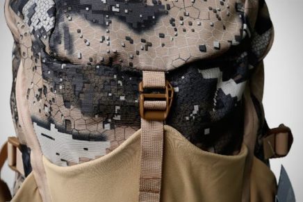 Mystery Ranch анонсировала рюкзак Scapegoat 25 и запуск расцветки Desolve Bare Mystery-Ranch-Scapegoat-25-Pack-2016-photo-6-436x291