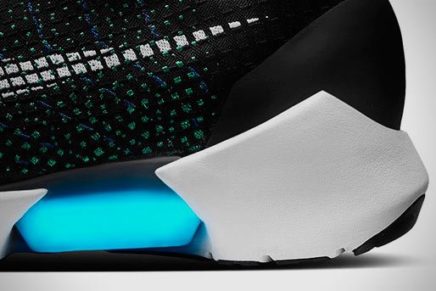 Nike-HyperAdapt-Shoe-2016-photo-3-436x291