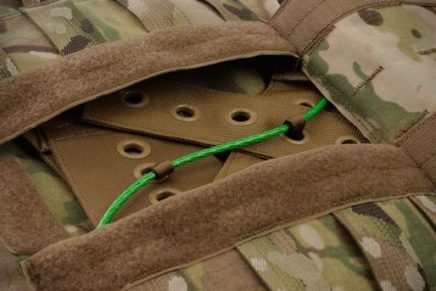 Warrior Assault Systems выпустила новую версию основного платформенного жилета DCS Warrior-Assault-Systems-DCS-L-R-2016-photo-3-436x291